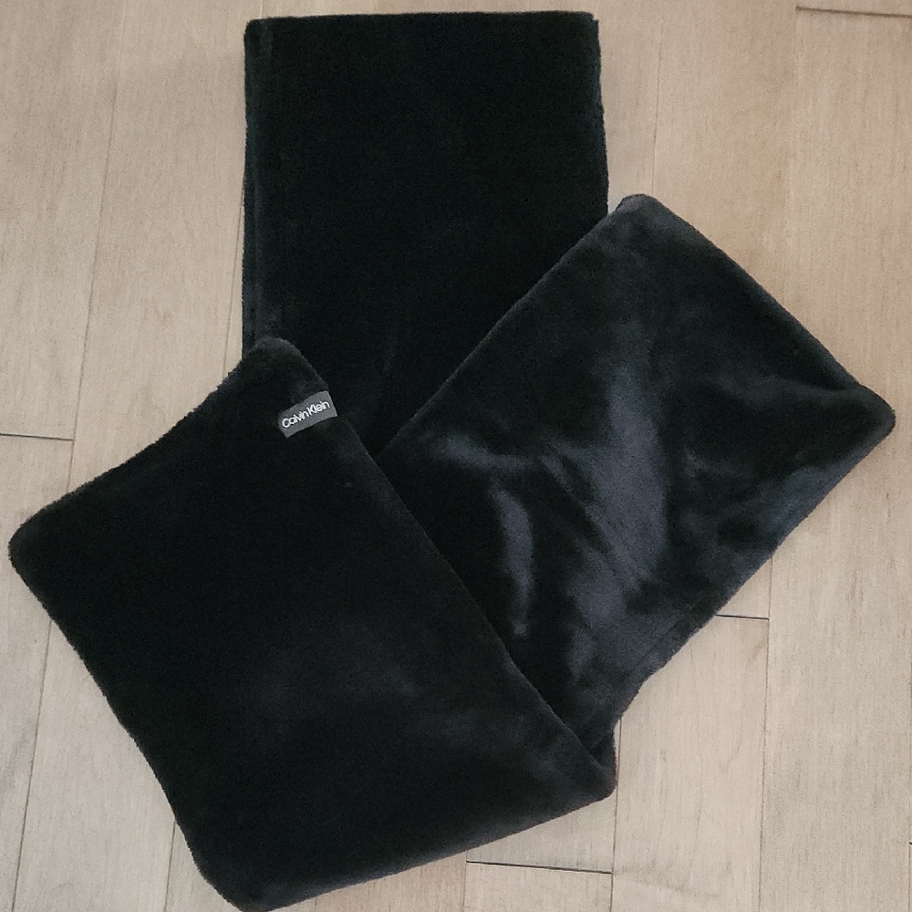 Calvin Klein Black Faux Fur Scarf